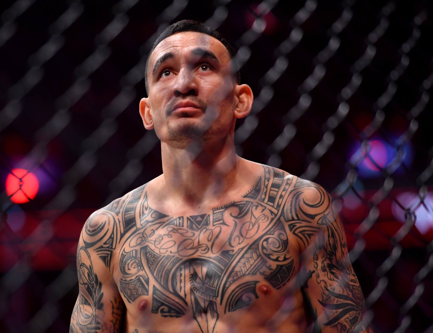 VIDEO: Max Holloway knocked out for the first time in his career! Champion Ilia Topuria delivered what he promised