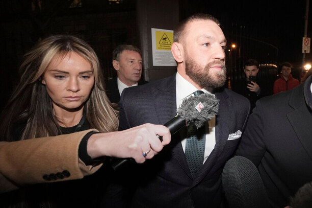 Conor McGregor je vinny ze znasilneni