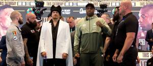 Oleksandr Usyk a Daniel Dubois Oleksandr Usyk a Daniel Dubois